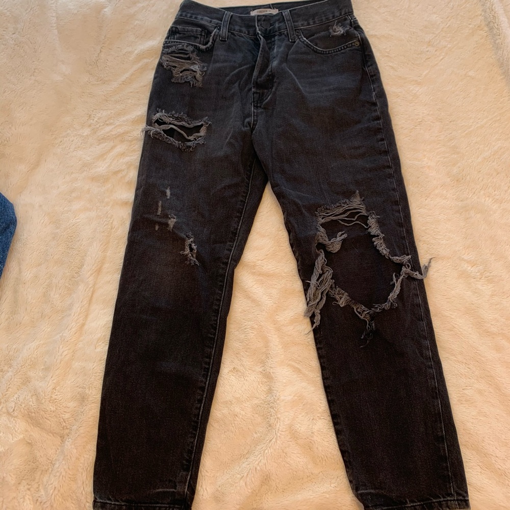 Forever 21 black high rise boyfriend jeans